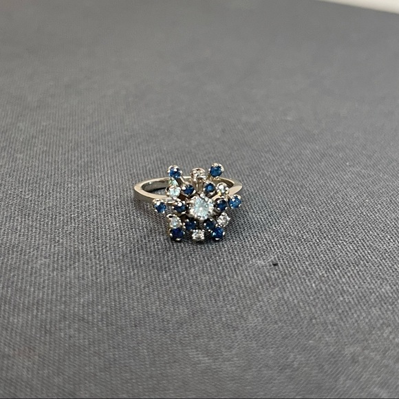 Vintage Jewelry - Vintage Diamond & Sapphire Starburst Ring 14k